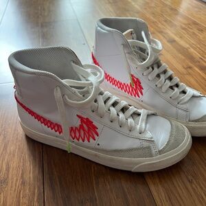 White High-Top Sneakers with Red Accents